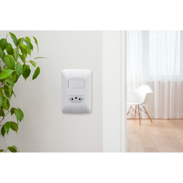 Interruptor + Tomada 10A Tramontina ARIA 4x2